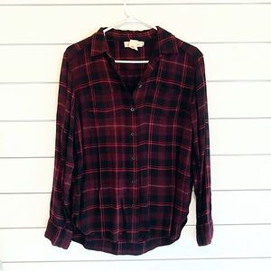 AE | Soft loose / semi-fitted button down flannel